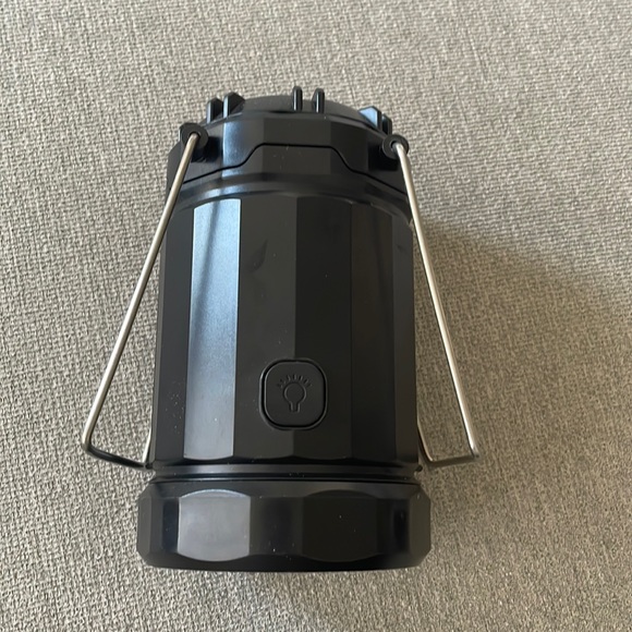 emergency light, camping light by Etekcity. - Picture 2 of 5